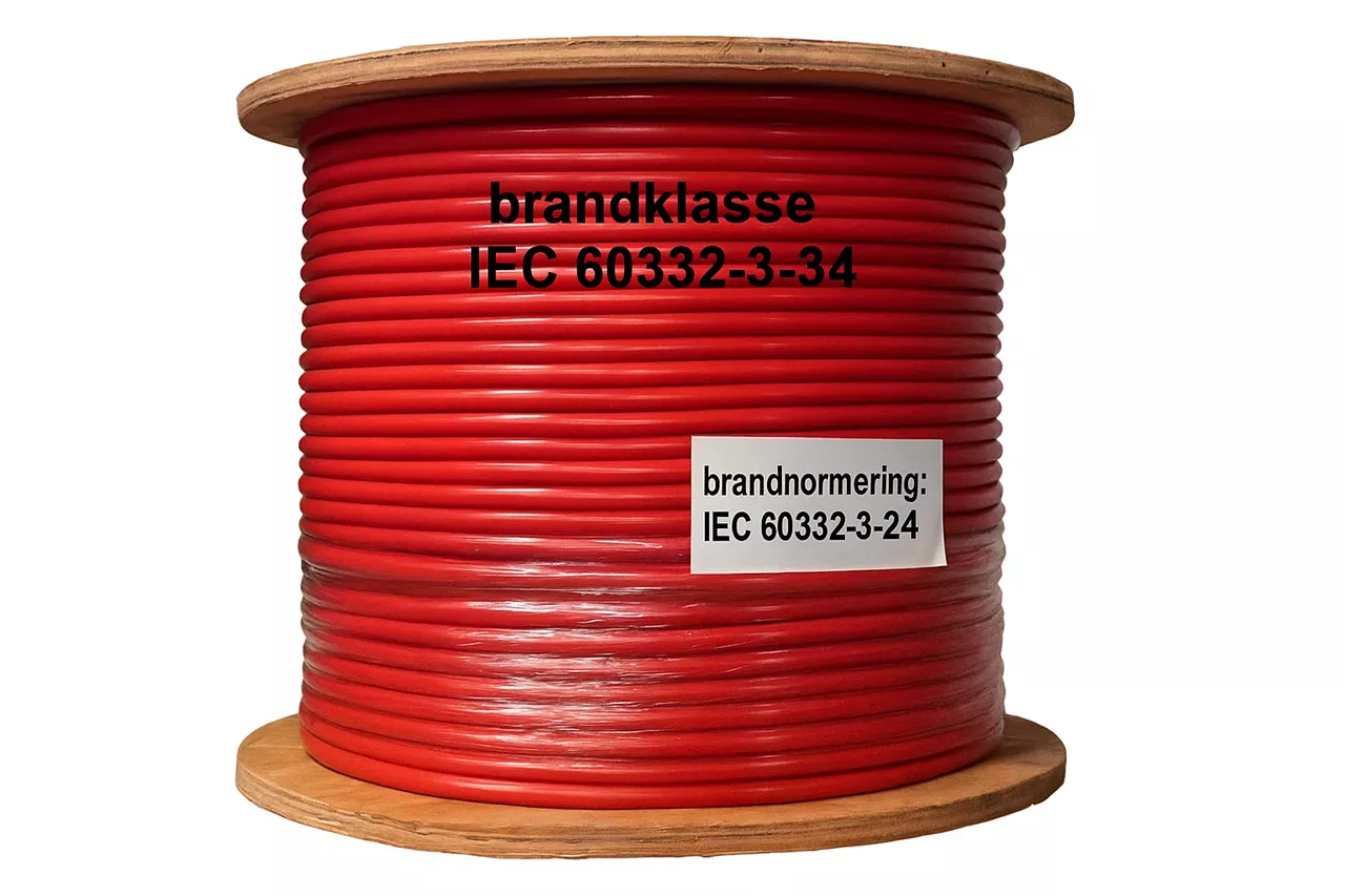 Dubbel geïsoleerde kabel rood IEC60332-3-24 50 mm² VPE Haspel 50m